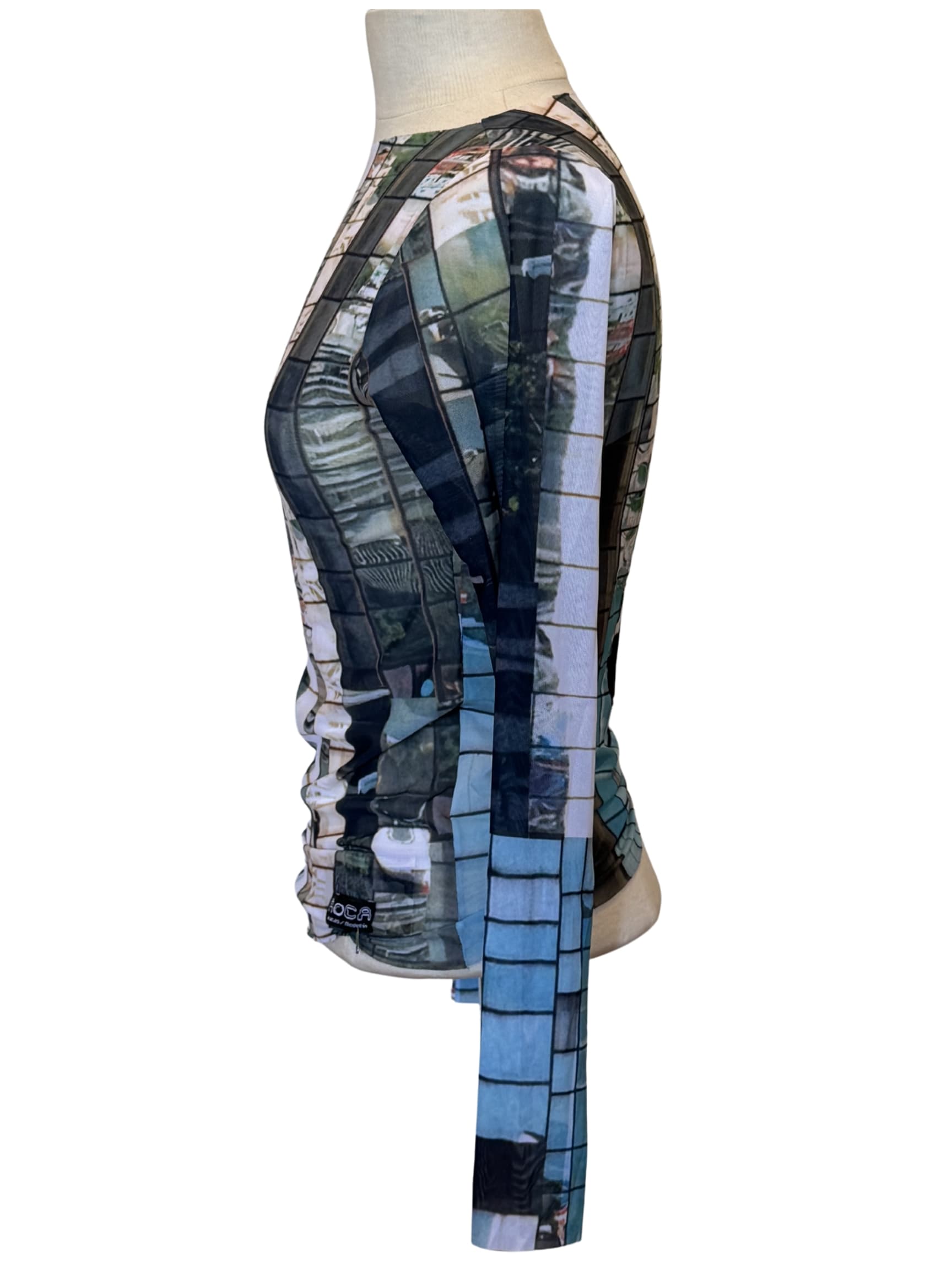 Longsleeve mesh glass top